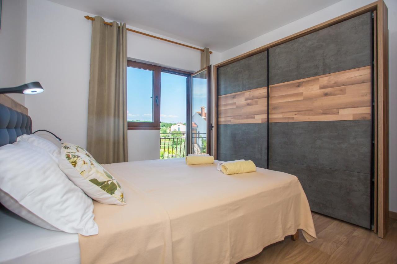 Apartment Anna Пореч Экстерьер фото