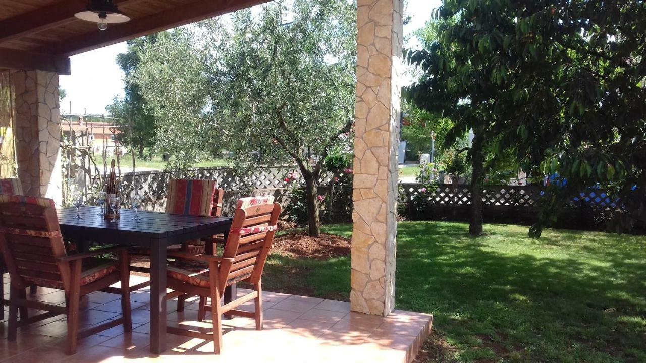 Apartment Anna Пореч Экстерьер фото